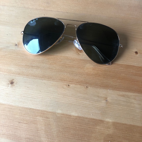 RAY BAN AVIATOR SUN GLASSES - Picture 1 of 2